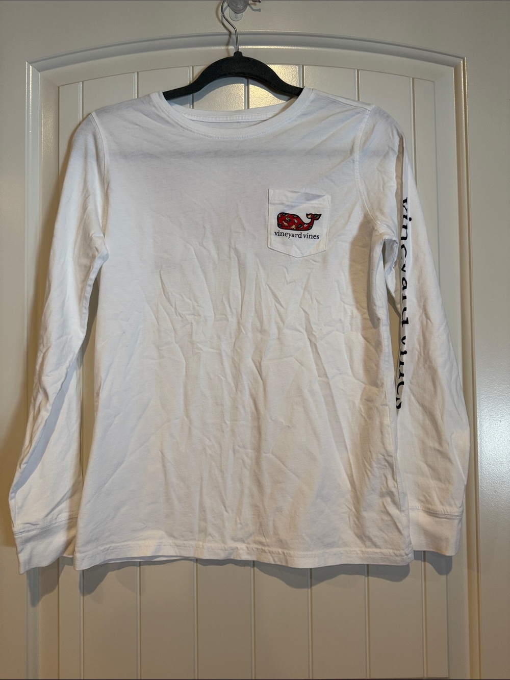 Vineyard Vines Christmas Whale Tee